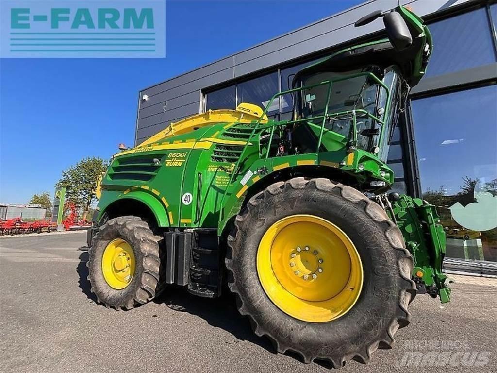 John Deere 8600 Självgående fälthackar