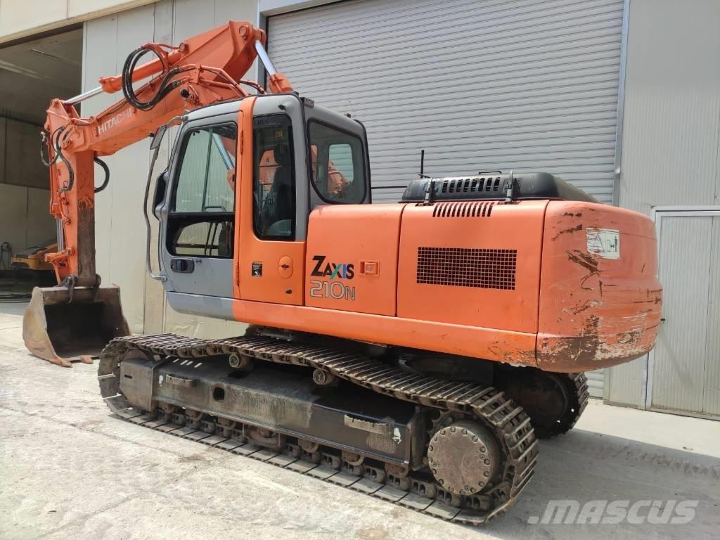 Hitachi ZX210N Bandgrävare