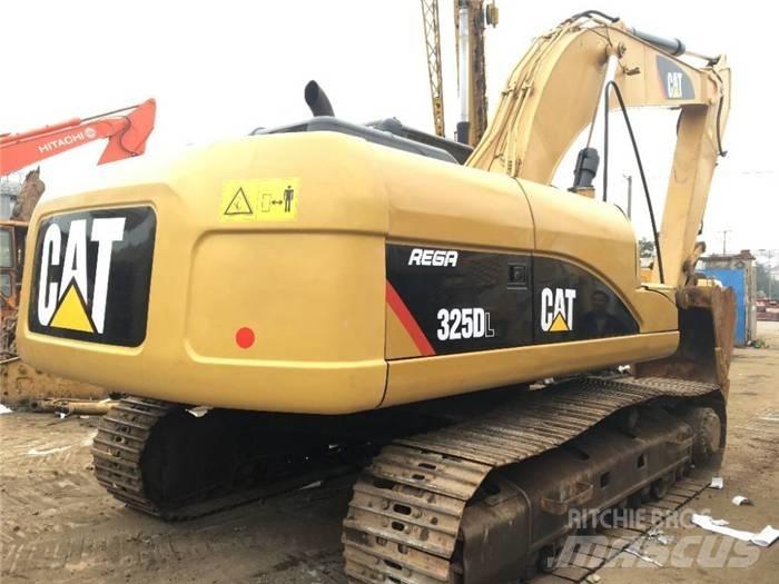 CAT 325 D Bandgrävare