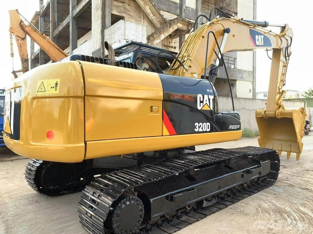 CAT 320D Bandgrävare