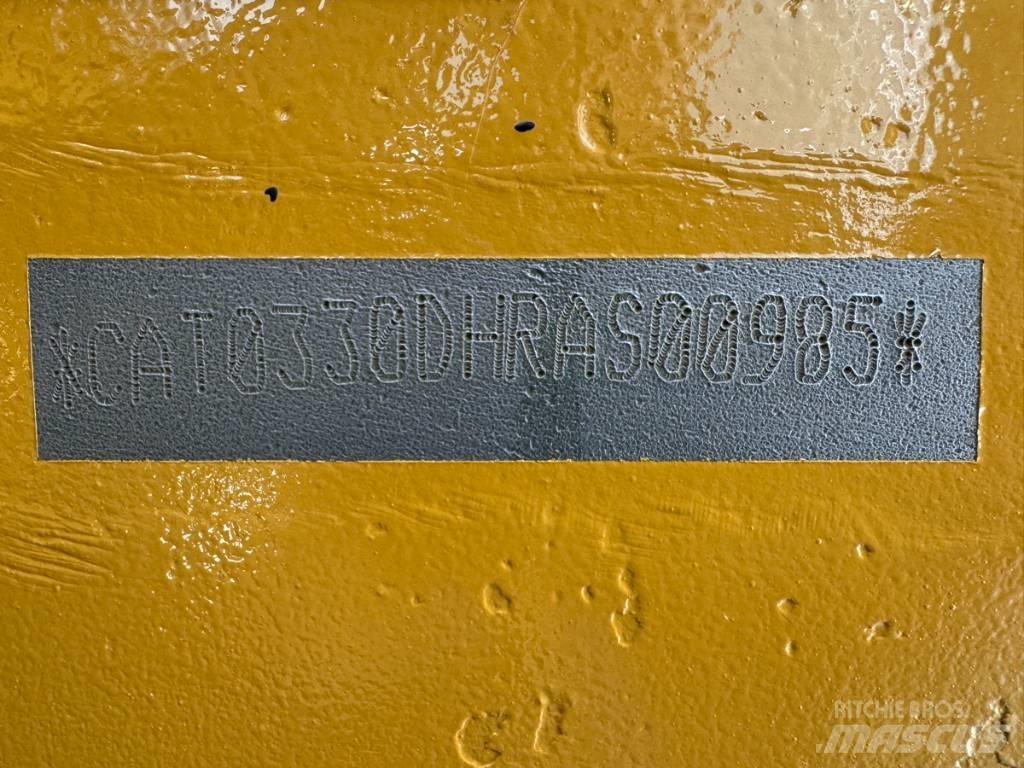 CAT 330 D Bandgrävare