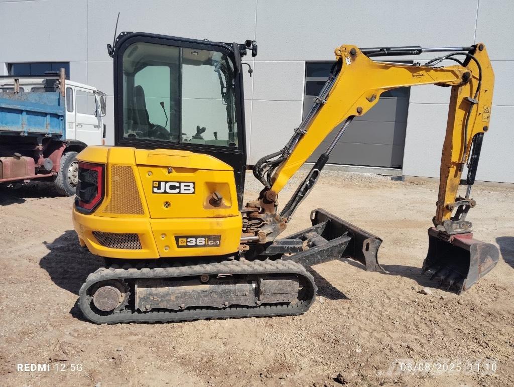 JCB 36 C-1 Bandgrävare