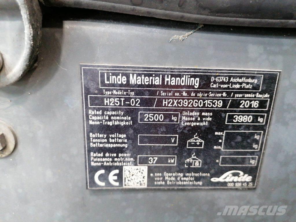 Linde H25T-02 Gasolmotviktstruckar