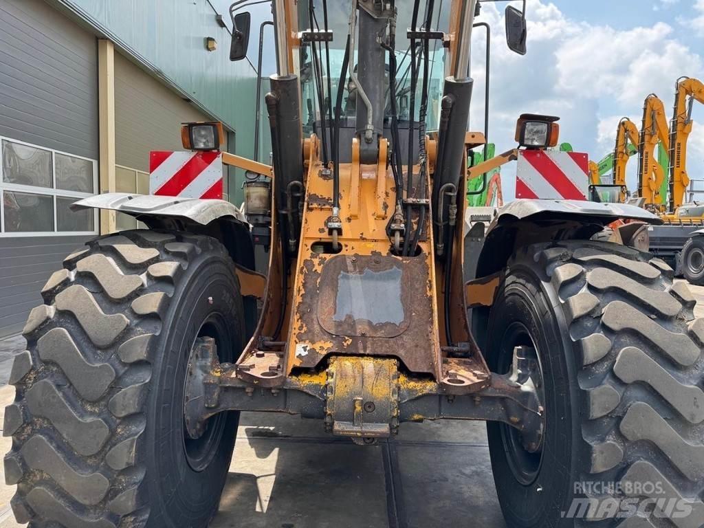 CASE 621F XR Hjullastare