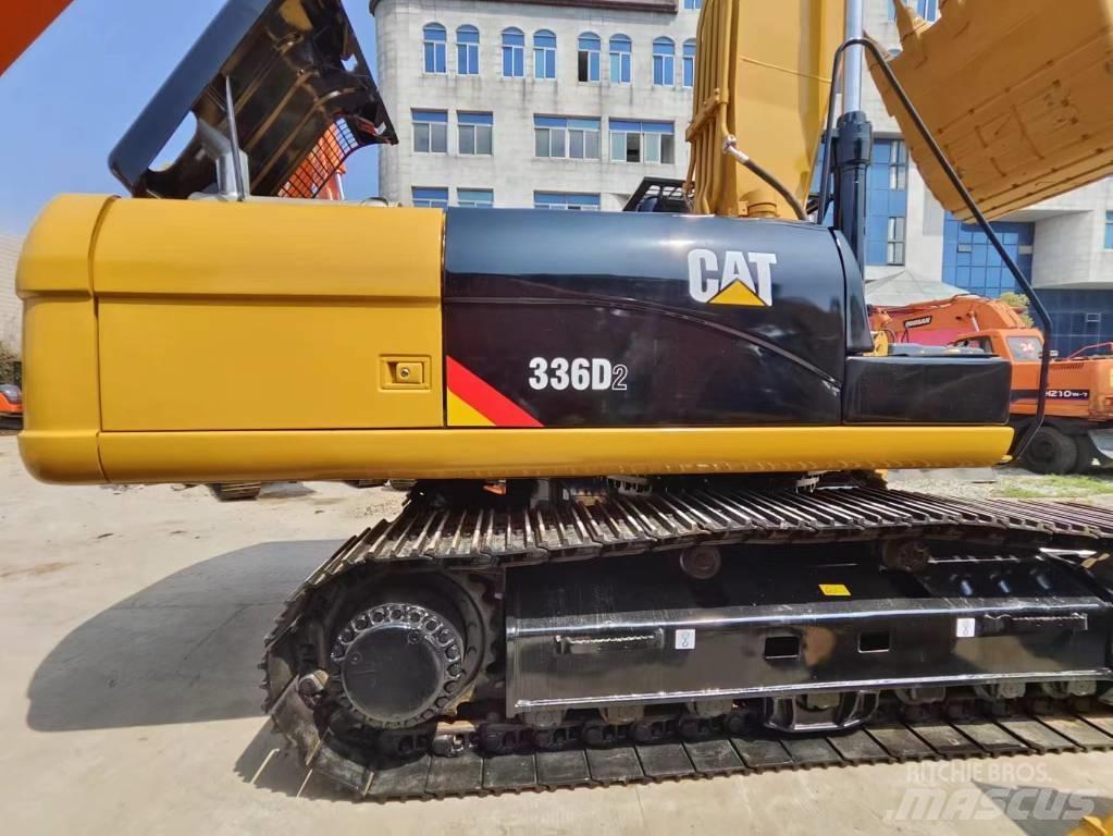 CAT 336 D Bandgrävare