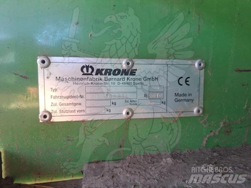 Krone Comprima F 155 Rundbalspressar