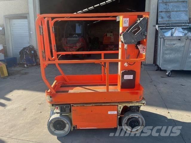 JLG 1230 ES Saxliftar