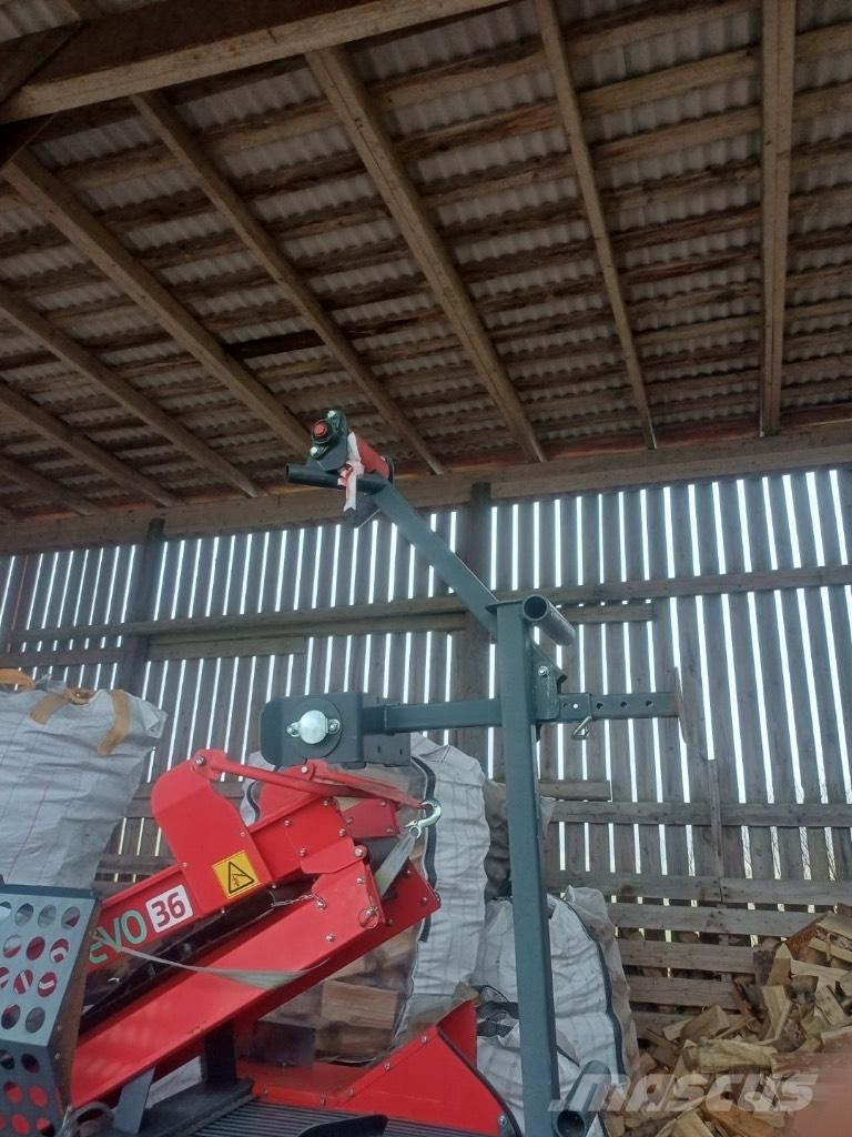 Pilkemaster Evo 36 Vedklyvar och vedkapar