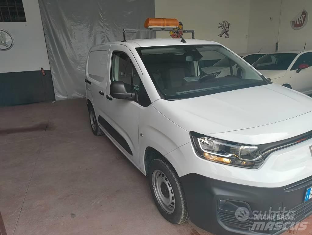 Fiat Doblo Lätta skåpbilar