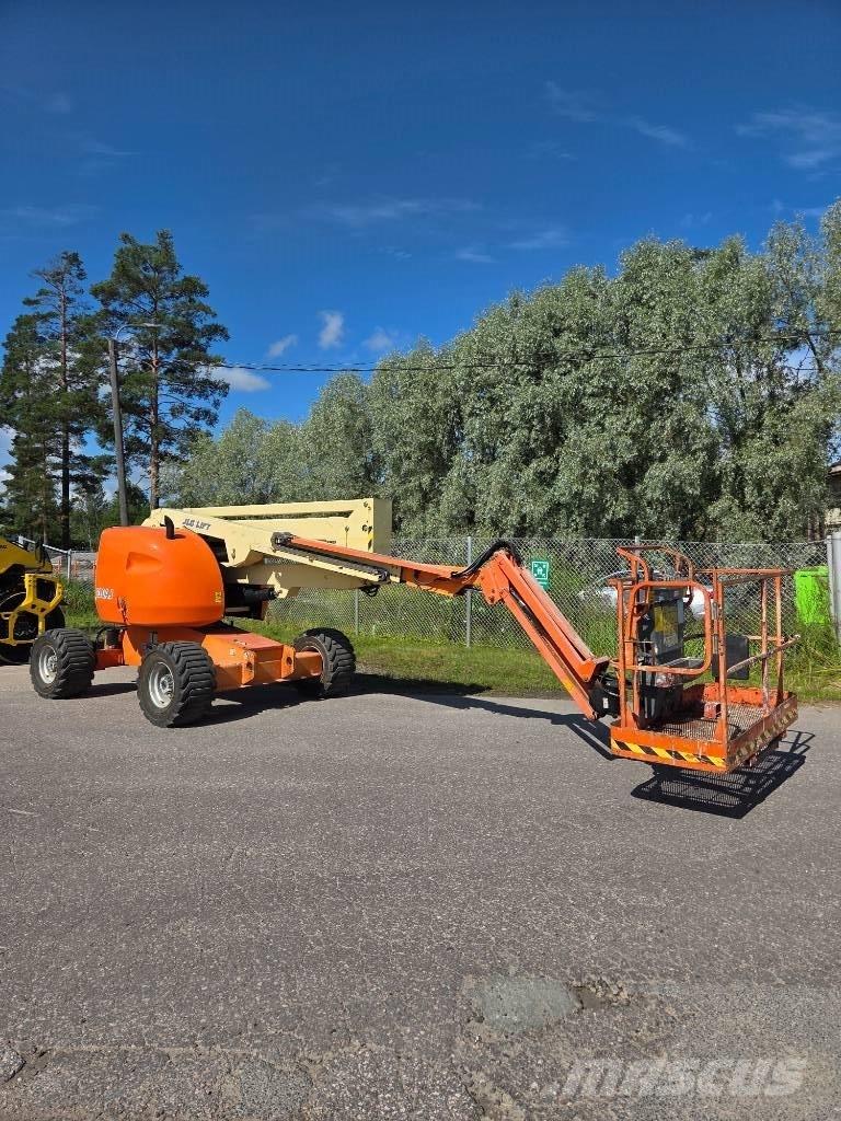 JLG 510 AJ Bomliftar