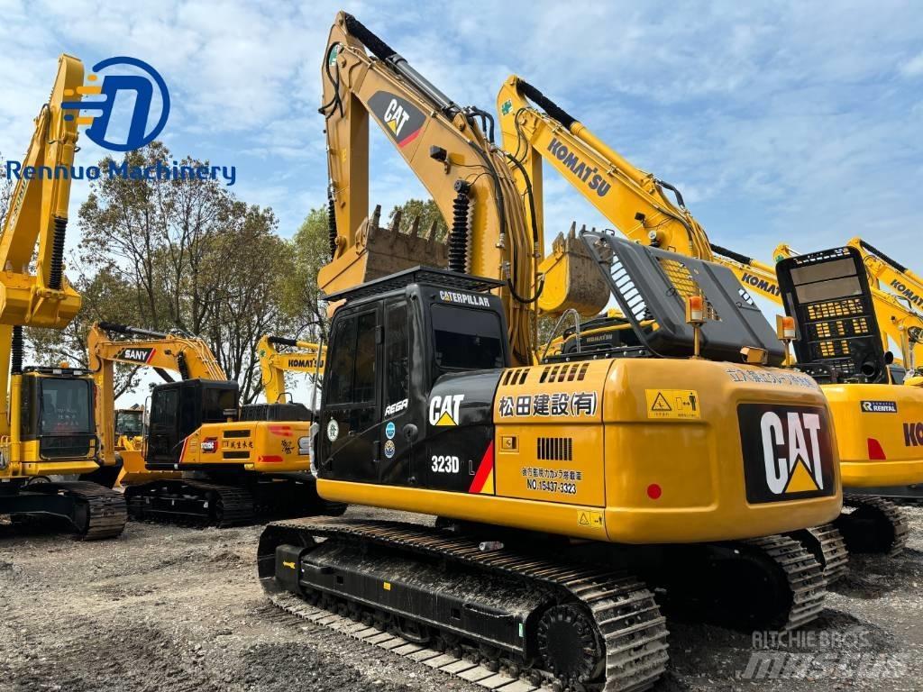 CAT 323 Bandgrävare