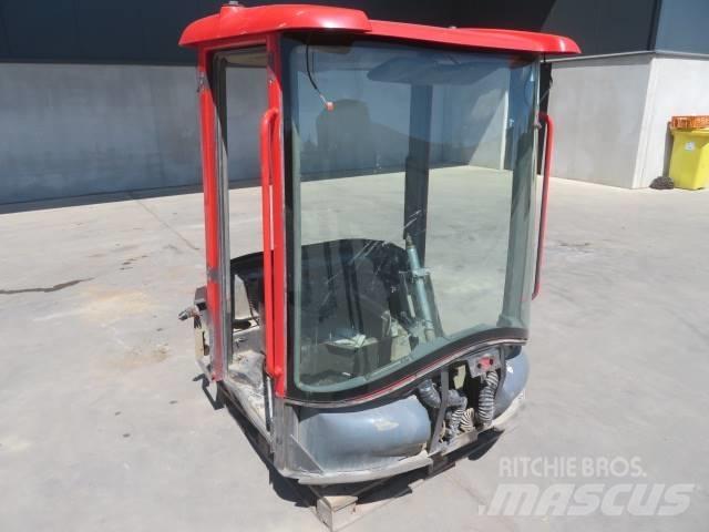 Volvo L30B / L35B Hytter och interiör
