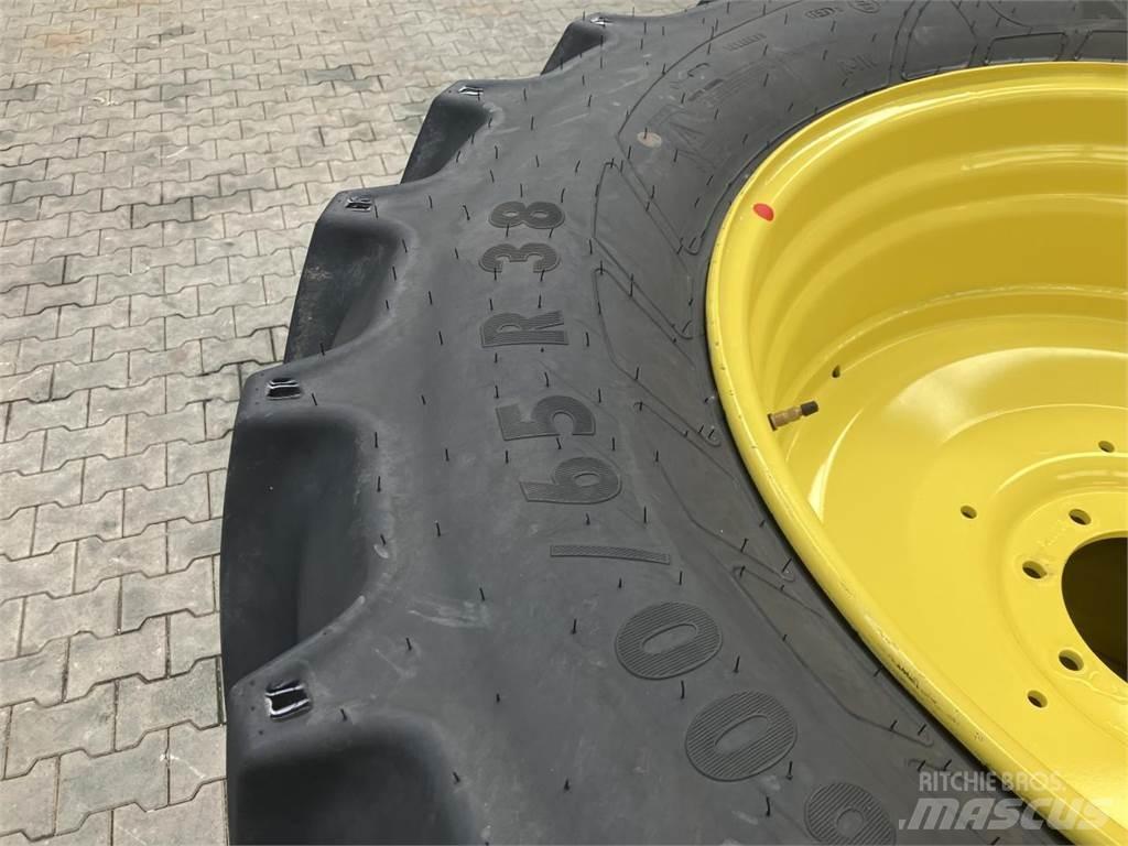 Mitas 600/65R38 Däck, hjul och fälgar