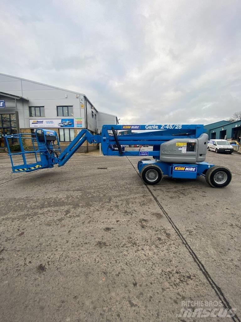 Genie Z 45/25 J Bomliftar
