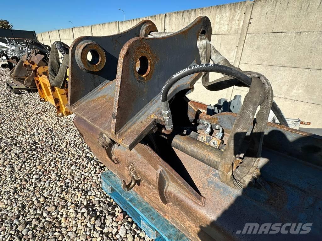 Hitachi ZX170-5B Grävutrustning