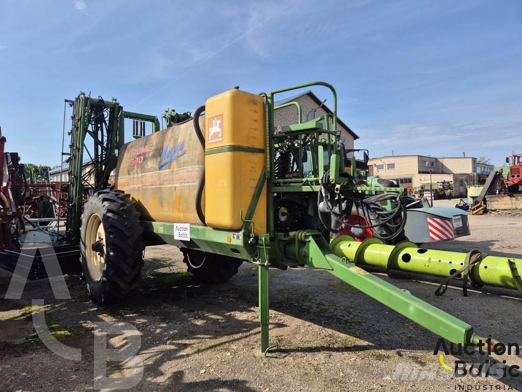 Amazone UG 4500 Dragna sprutor