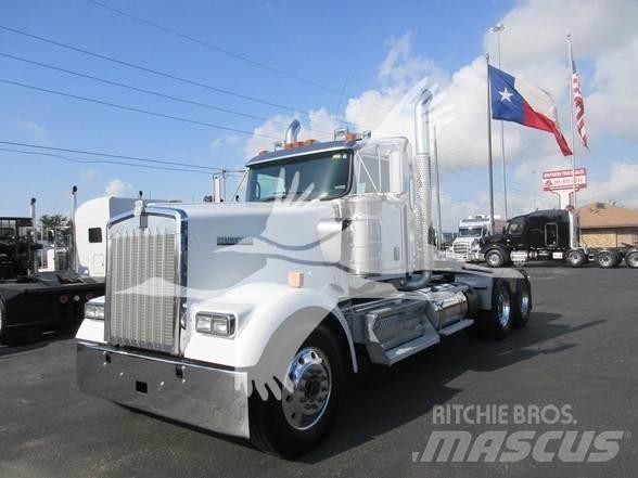 Kenworth W900L Dragbilar
