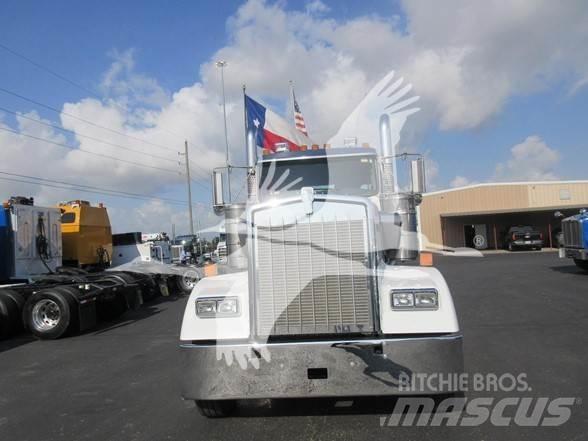 Kenworth W900L Dragbilar