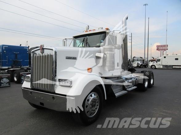 Kenworth W900L Dragbilar