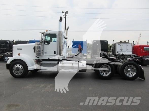 Kenworth W900L Dragbilar