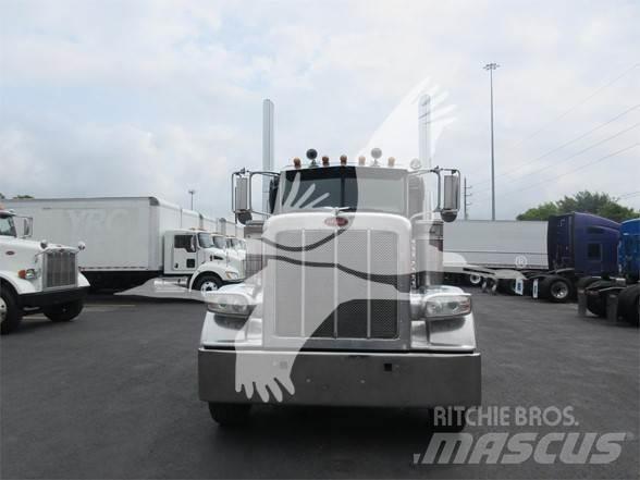 Peterbilt 388 Dragbilar