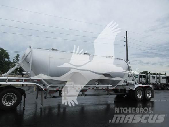 Polar  Tanktrailer