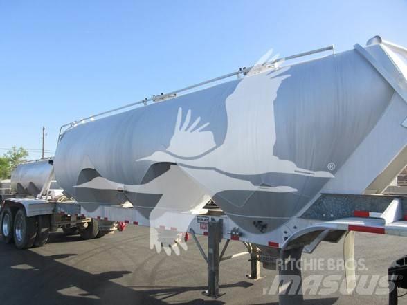 Polar 1000 Tanktrailer