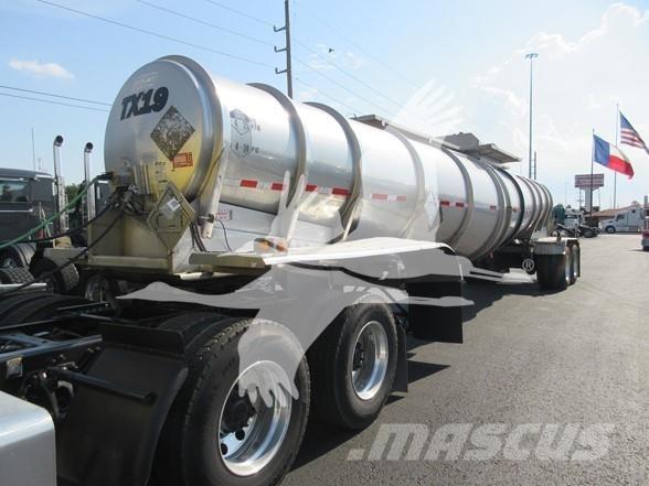 Polar DOT 407 Tanktrailer