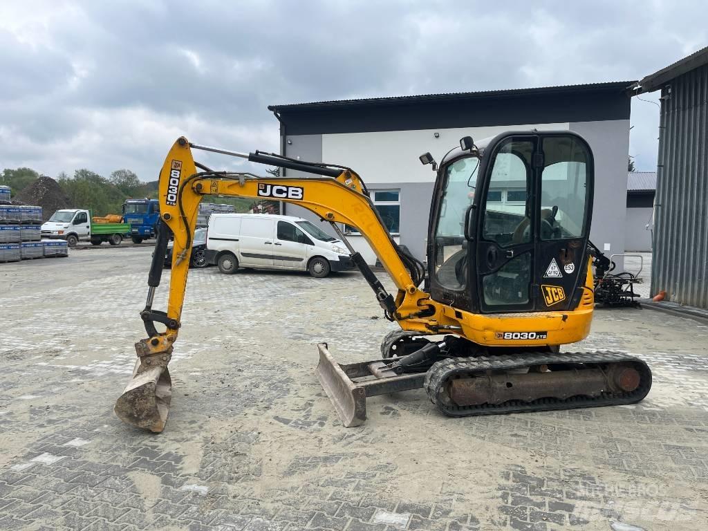 JCB 8055 RTS Minigrävare < 7t