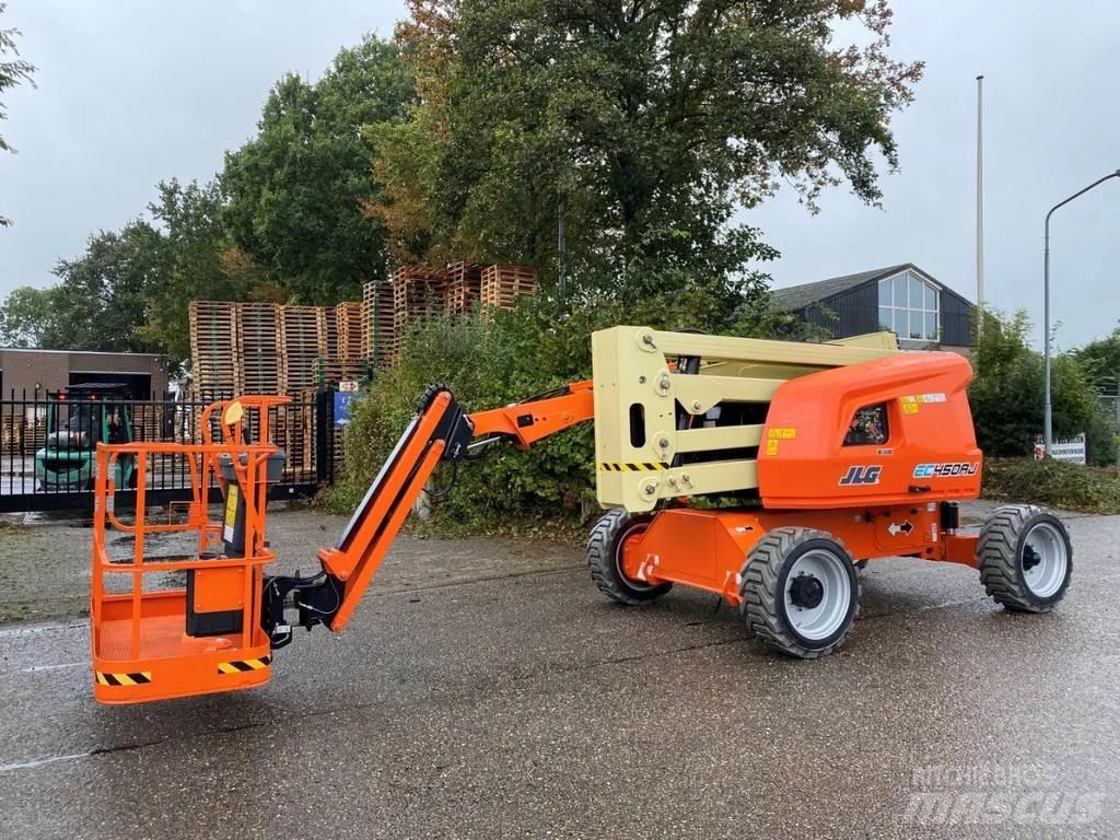 JLG EC450AJ Bomliftar