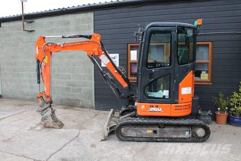 Hitachi ZX 26 U Minigrävare < 7t
