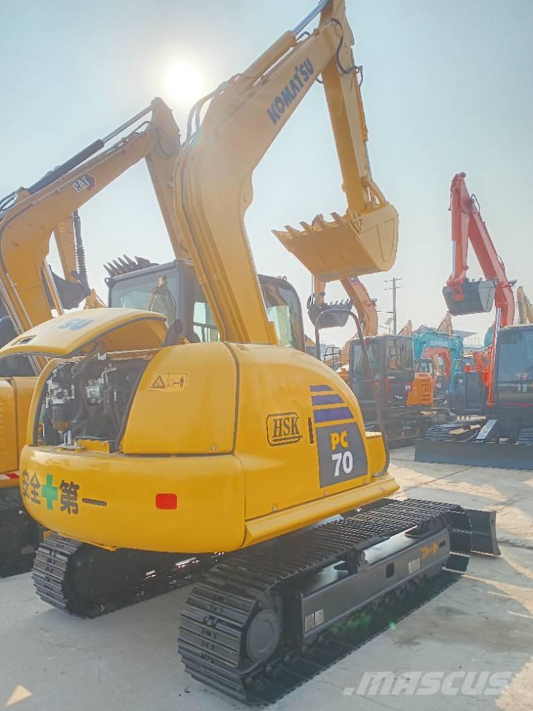 Komatsu PC 70 Midigrävmaskiner 7t - 12t