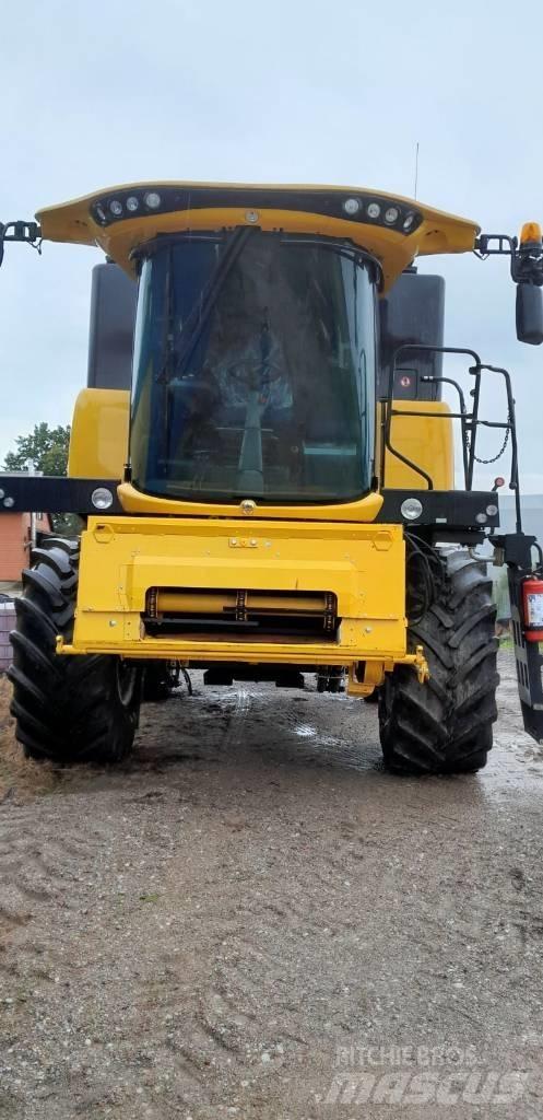 New Holland CX 5.80 Skördetröskor