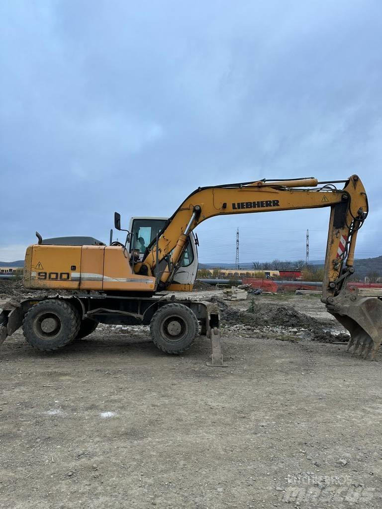Liebherr A 900 C Hjulgrävare