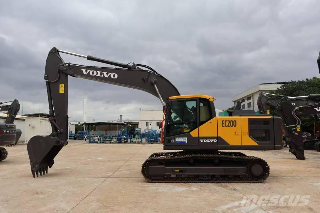 Volvo EC 200 Bandgrävare
