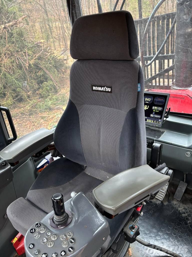 Komatsu 840.4 Skotare