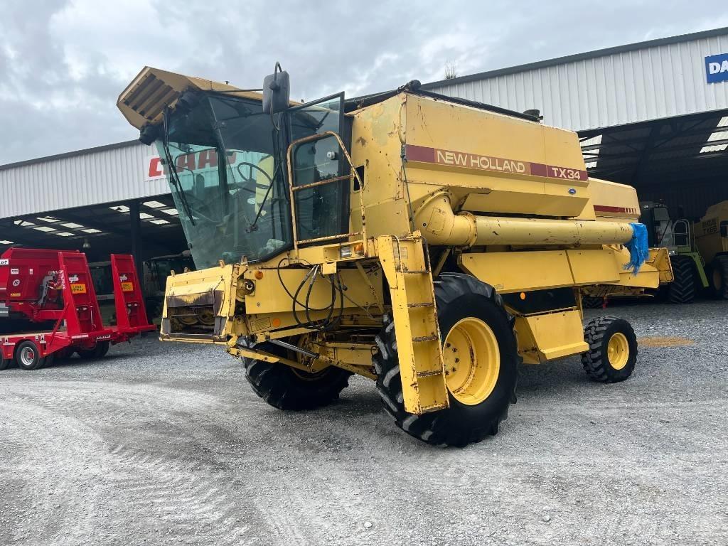 New Holland TX 34 Skördetröskor