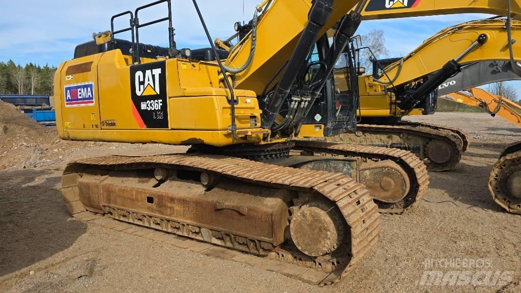 CAT 336 F L Bandgrävare