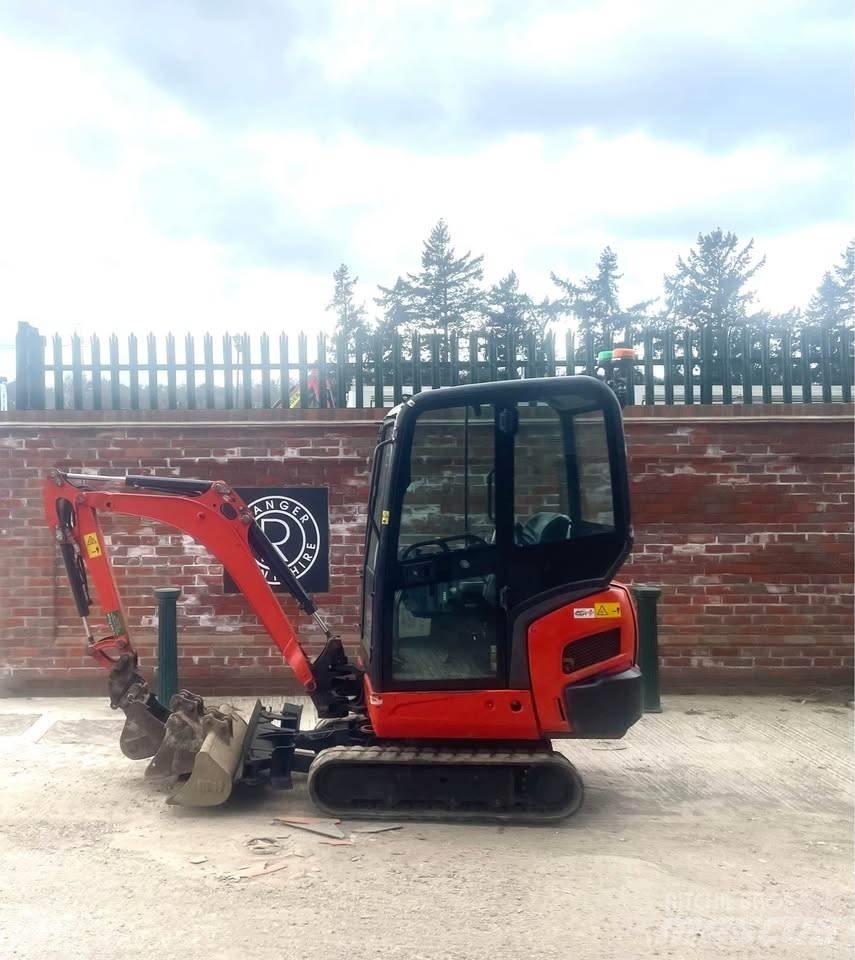 Kubota KX 016-4 Minigrävare < 7t