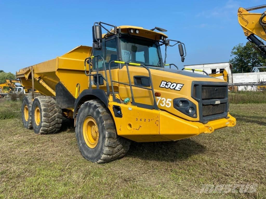 Bell B 30 E Midjestyrd dumper