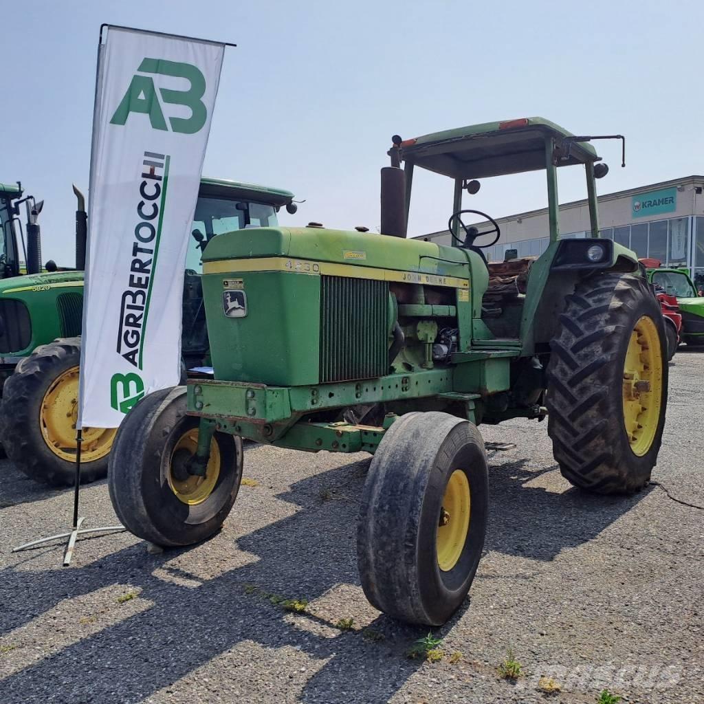 John Deere 4230 Traktorer