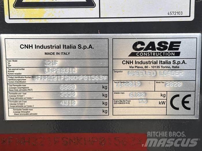 CASE 321F Hjullastare