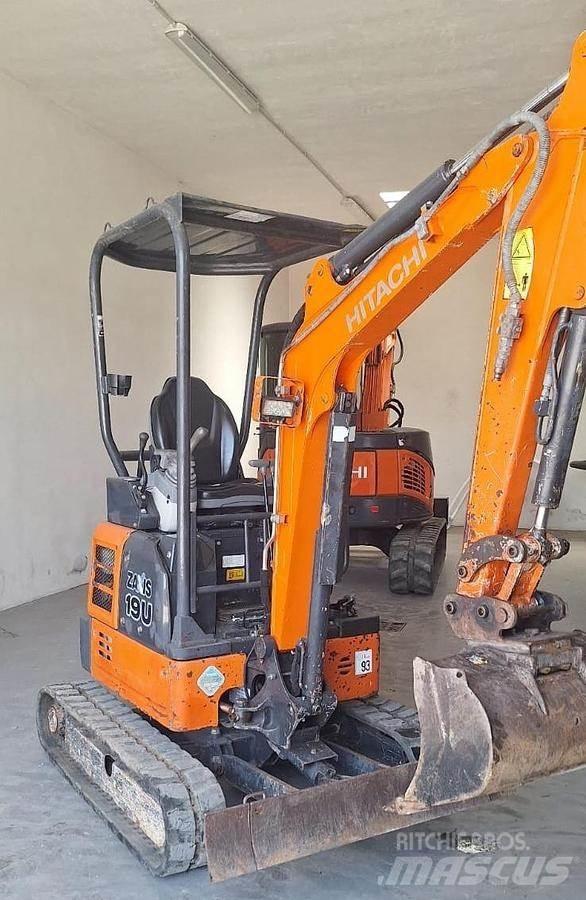 Hitachi ZX19U Minigrävare < 7t