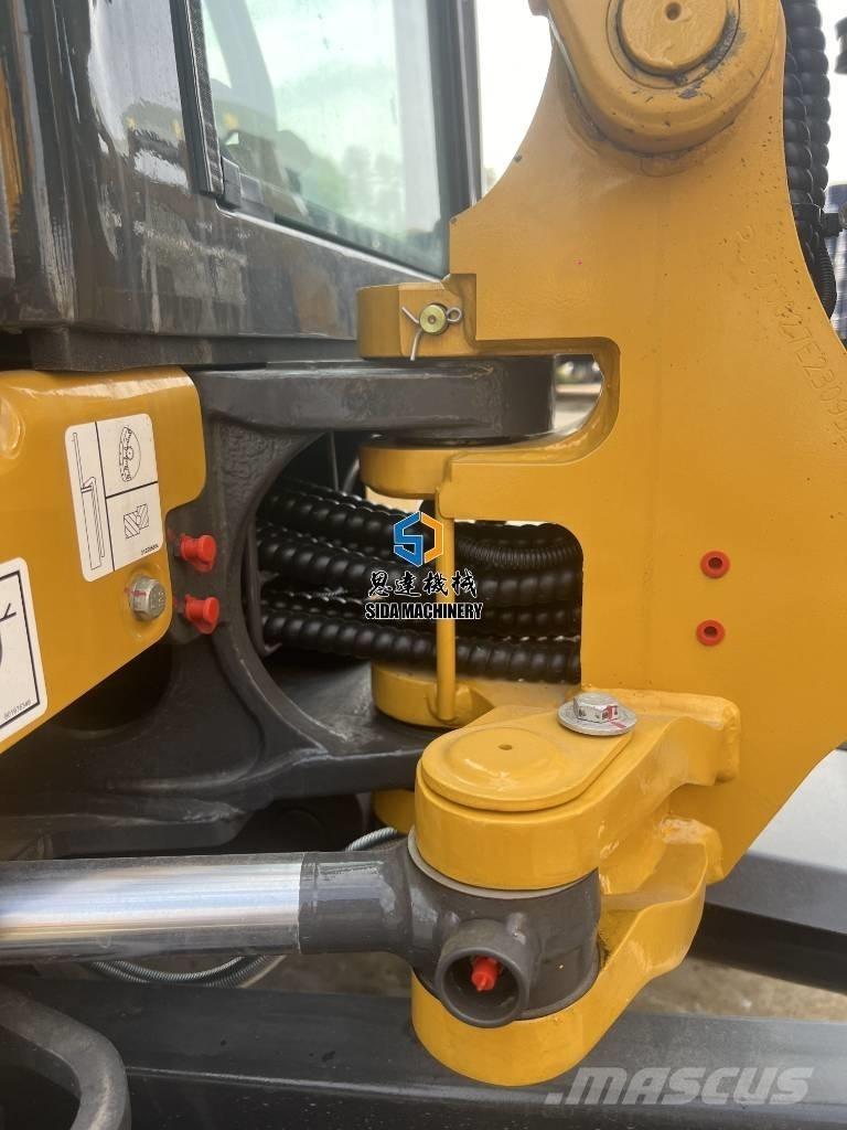 XCMG XE27U Minigrävare < 7t