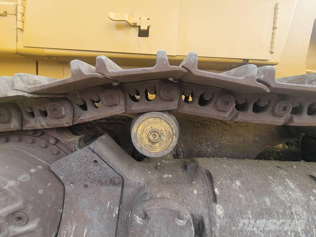 CAT 973 Bandlastare