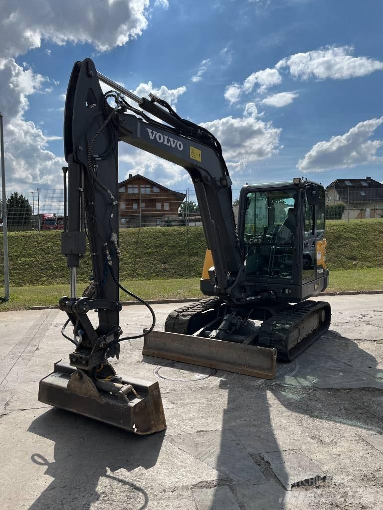Volvo EC60E Minigrävare < 7t