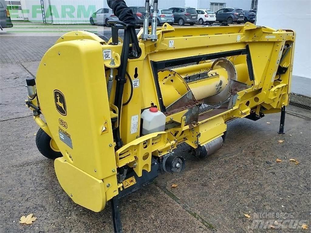 John Deere 8600 Självgående fälthackar