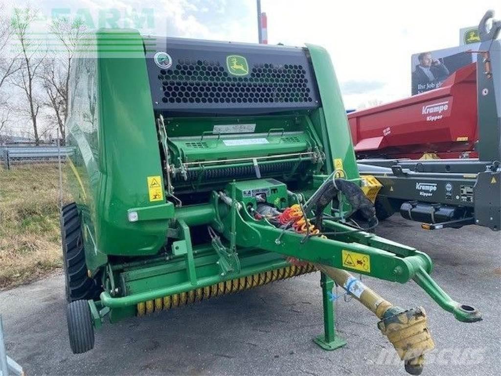 John Deere 960 Fyrkantspressar