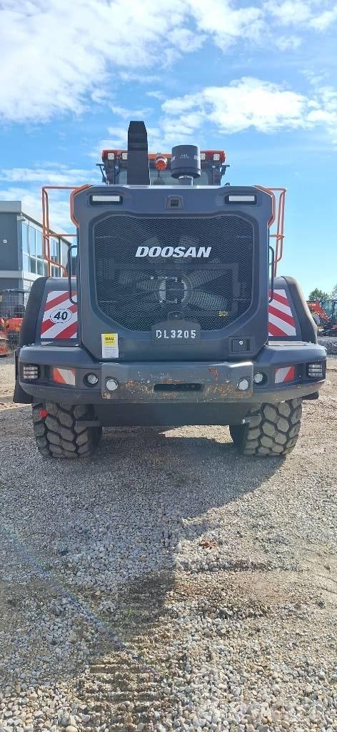 Doosan DL 320-7 Hjullastare