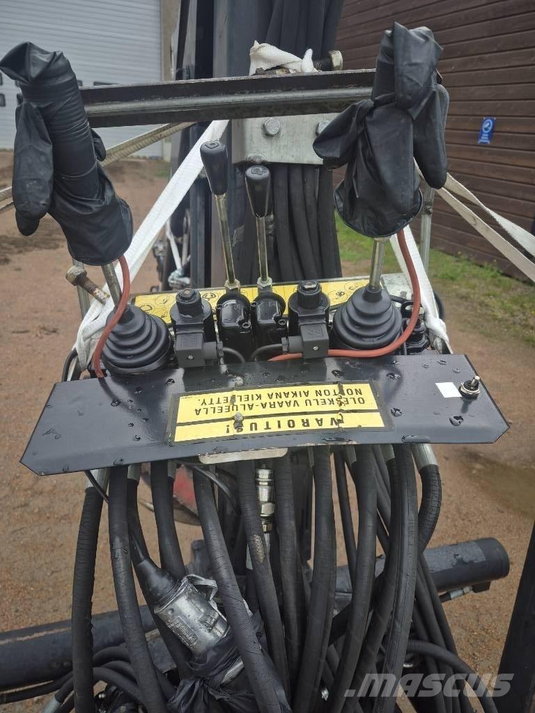 Hakki 3267 Griplastare och kranar